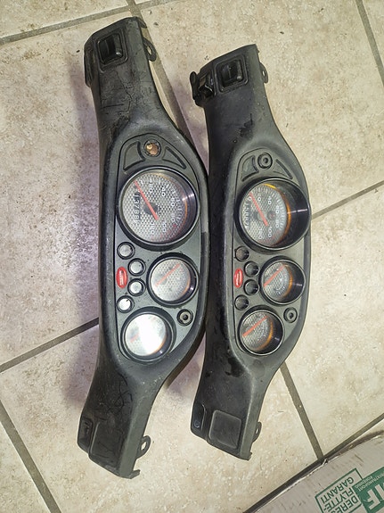 Product image 1 of 7