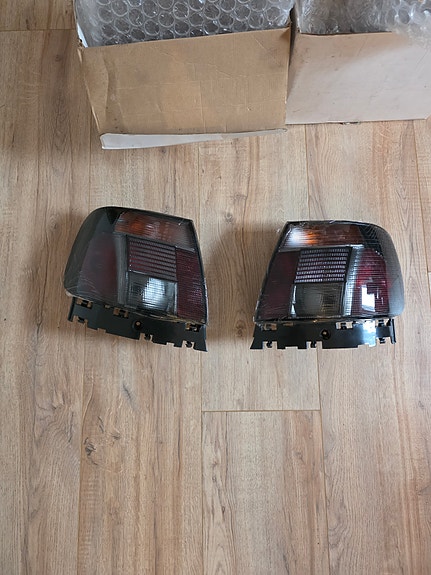 Product image 1 of 5