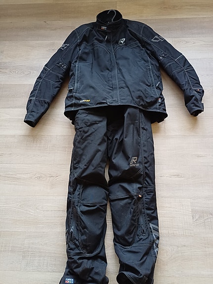 Product image 1 of 6