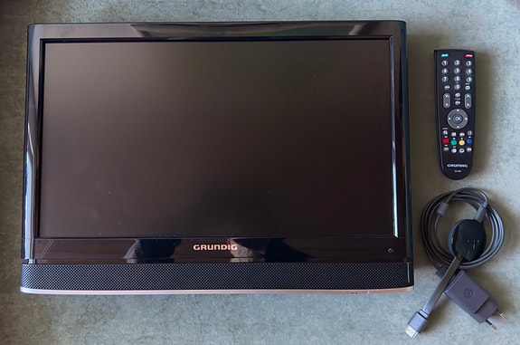 Product image 2 of 6