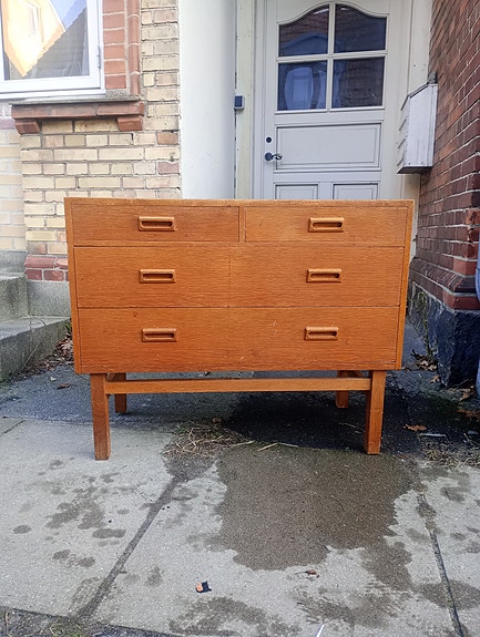 Product image 1 of 8