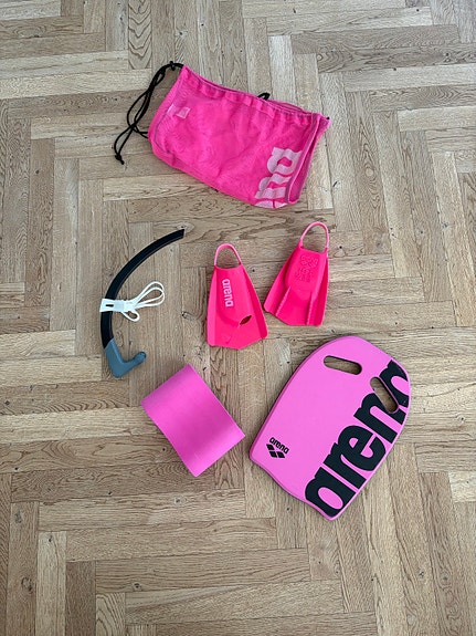 Product image 1 of 4