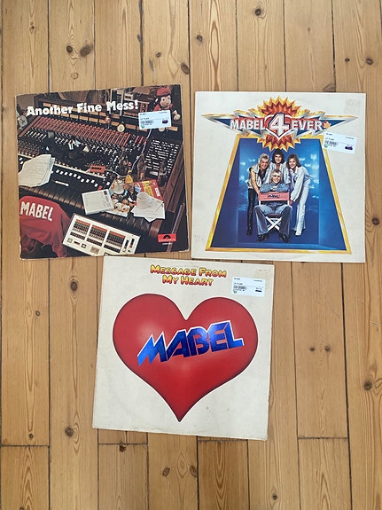 Product image 1 of 2