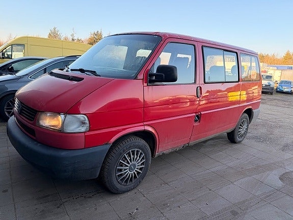 VW Caravelle