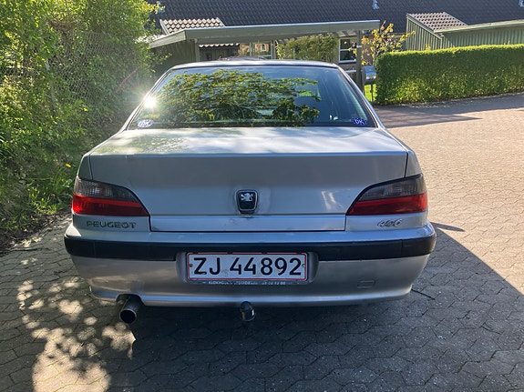 Peugeot 406 1998 photo 3