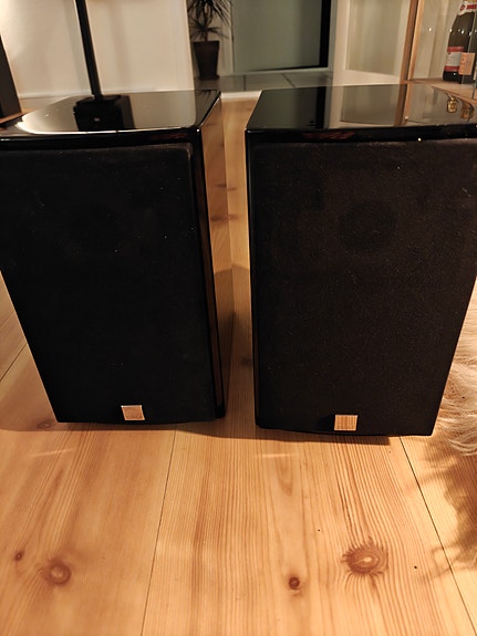 Product image 1 of 7