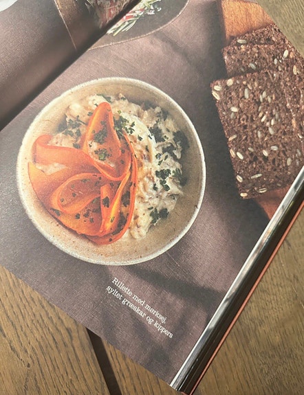 Product image 15 of 19