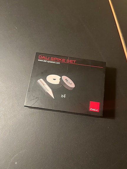 Product image 1 of 4