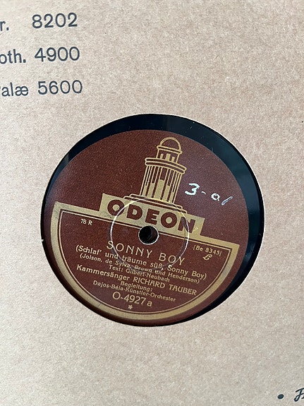 Product image 11 of 25