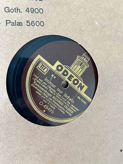 Product image 16 of 25