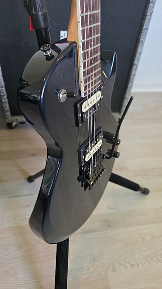 Product image 17 of 25