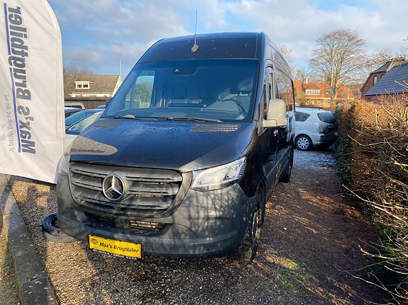 Mercedes Sprinter 319
