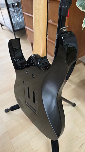 Product image 24 of 25