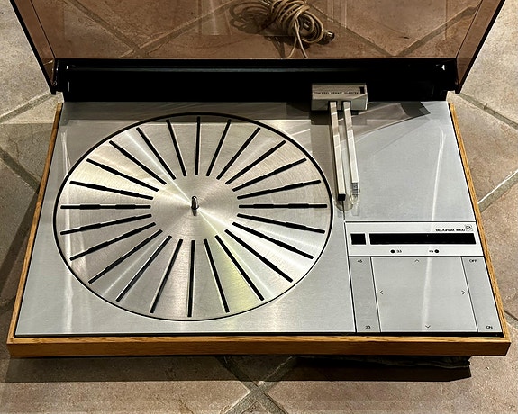 Product image 6 of 9