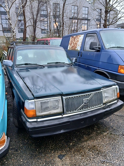 Volvo 240
