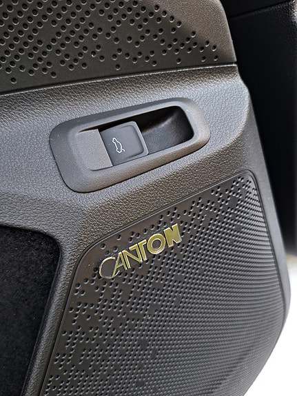 Product image 28 of 32
