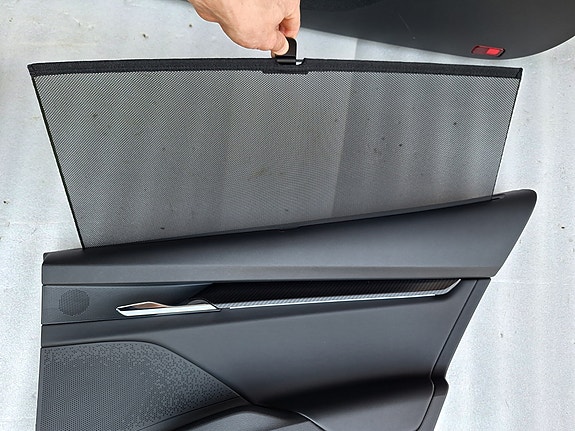 Product image 30 of 32