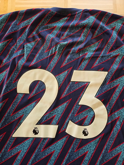 Product image 6 of 9