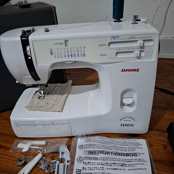 Product image 2 of 5