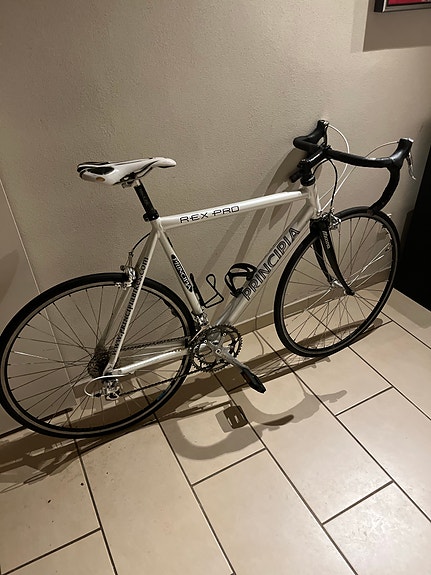 Product image 1 of 6