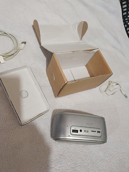 Product image 1 of 7