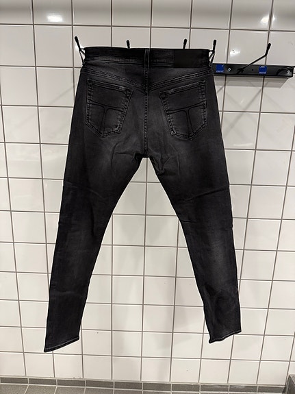 Product image 18 of 33