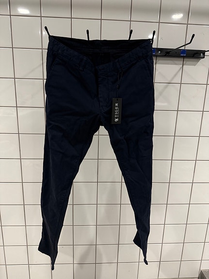 Product image 30 of 33