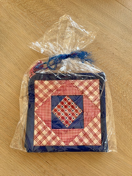 Product image 1 of 2