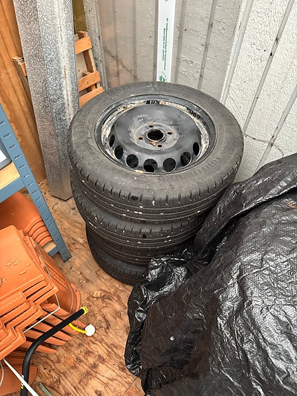 Product image 1 of 5