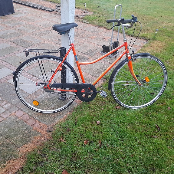 Product image 1 of 7