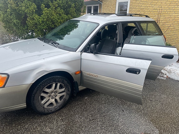 Subaru Legacy til salg hos Nabilli