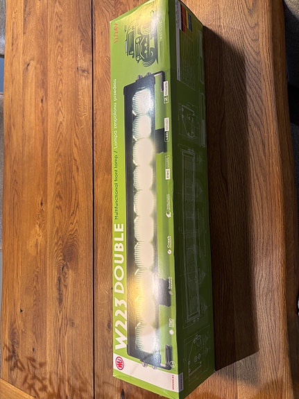 Product image 1 of 7