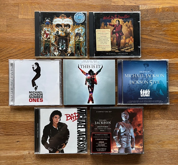 Product image 1 of 2