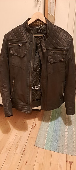 Product image 1 of 10