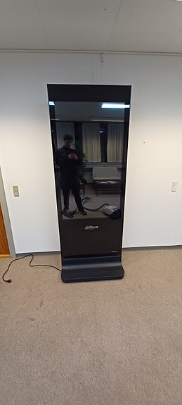 Product image 1 of 4