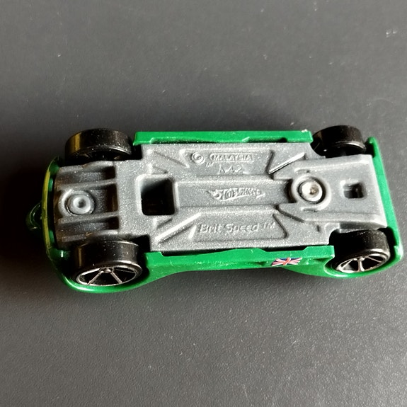 Product image 3 of 3