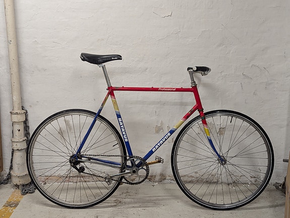 Product image 1 of 5