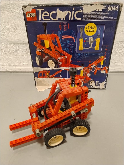 Product image 1 of 2