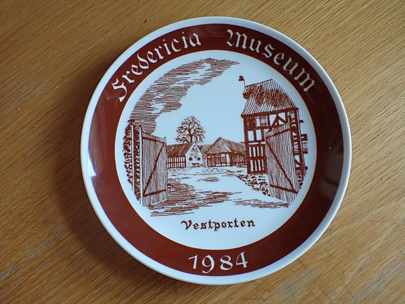 Product image 16 of 21