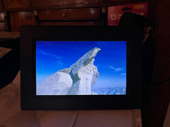 Product image 1 of 8