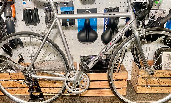 Product image 2 of 8