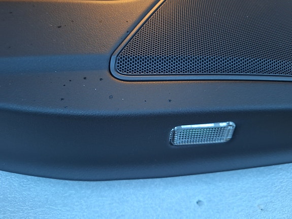 Product image 17 of 18