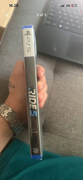 Product image 3 of 3