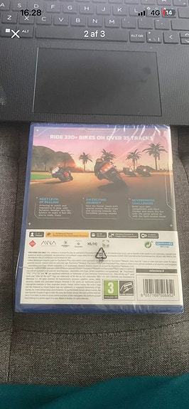 Product image 2 of 3