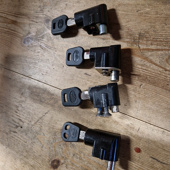 Product image 2 of 7