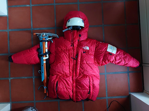 Product image 1 of 6