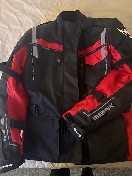 Product image 1 of 3