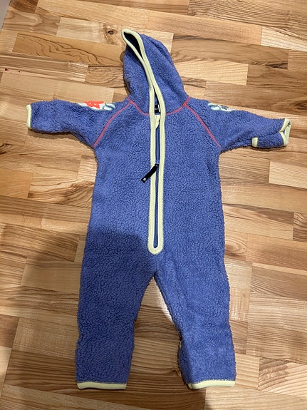 Product image 1 of 2