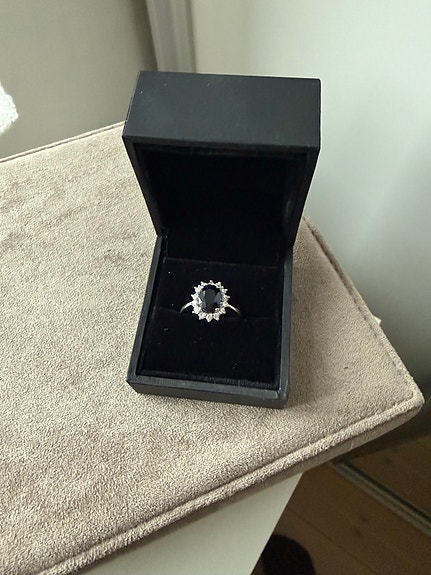 Product image 12 of 17