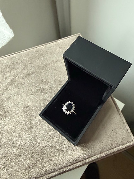Product image 11 of 17